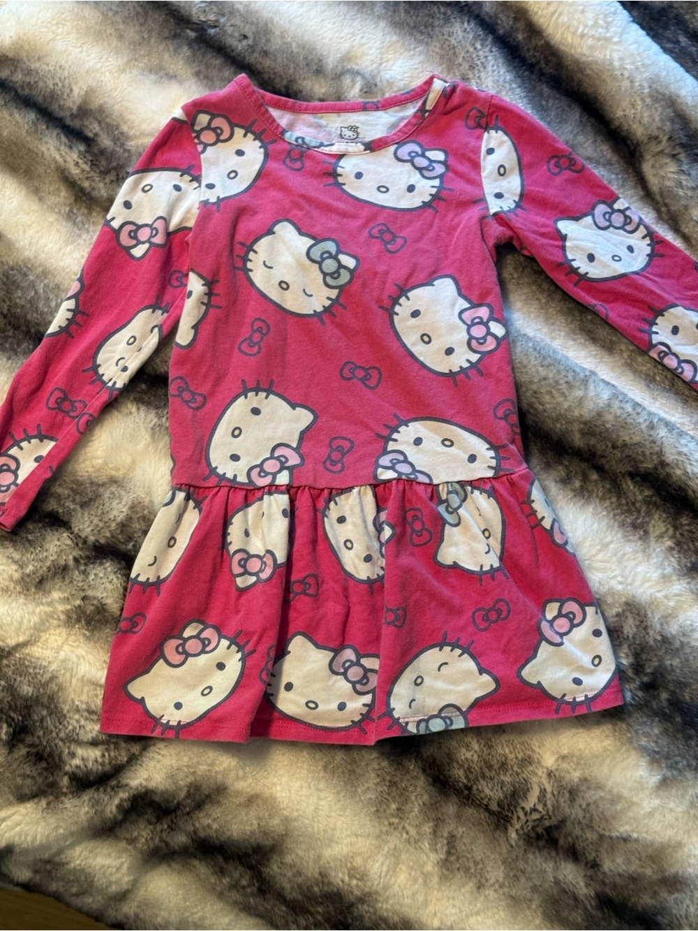 Hello Kitty Pink and Cream kids 4T 🌸🎀💕